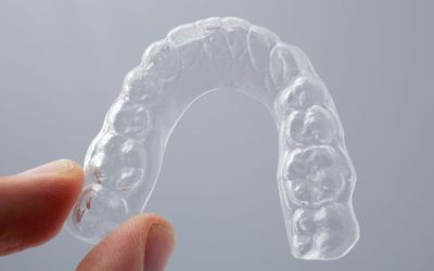 Centra Dental - Pros and Cons of Clear Retainers After Houston Braces Treatment