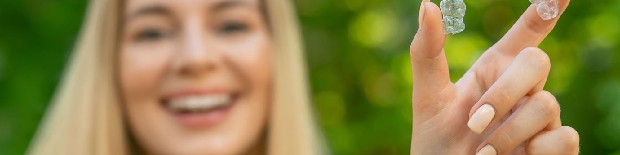 Centra Dental - The Advantages of Houston Invisalign Over Traditional Braces