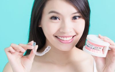 Centra Dental - How Our Houston Dentist Decides if Invisalign or Dental Braces Are Right for You