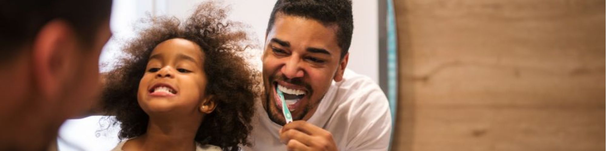 Centra Dental - Is an Electric Toothbrush More Effective Than a Manual Toothbrush?